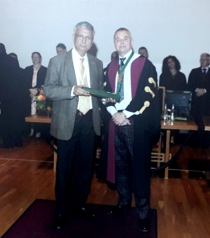 Dr. Ashok Sarin Has been awarded the prestigious  FRCP, Fellow of the Royal College of Physicians, Edinburgh.